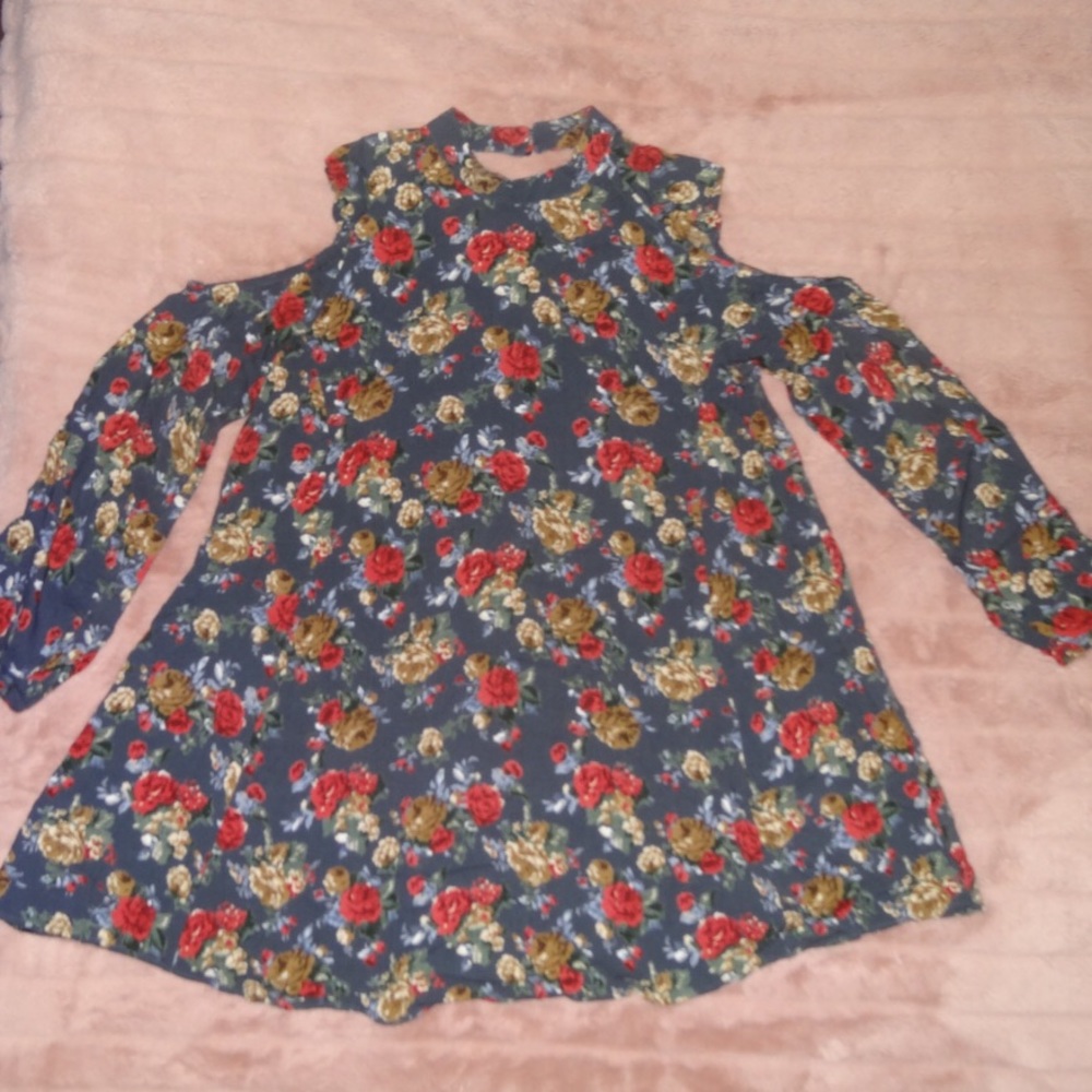 Cold shoulder backless floral baby doll dress